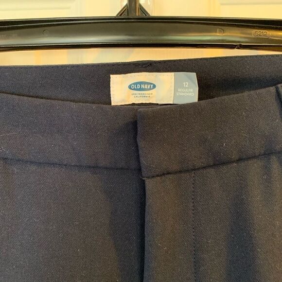 Old Navy Long Pants Navy Color - Picture 3 of 5